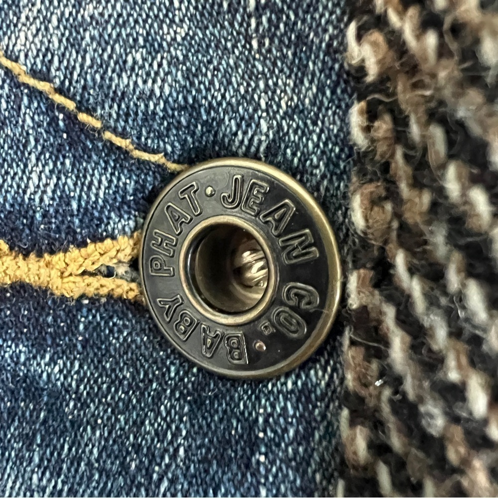 BABY PHAT Y2K Vintage Jean Jacket Tweed Trim Rhinestone Cat Bling Distressed 3X - Picture 6 of 12